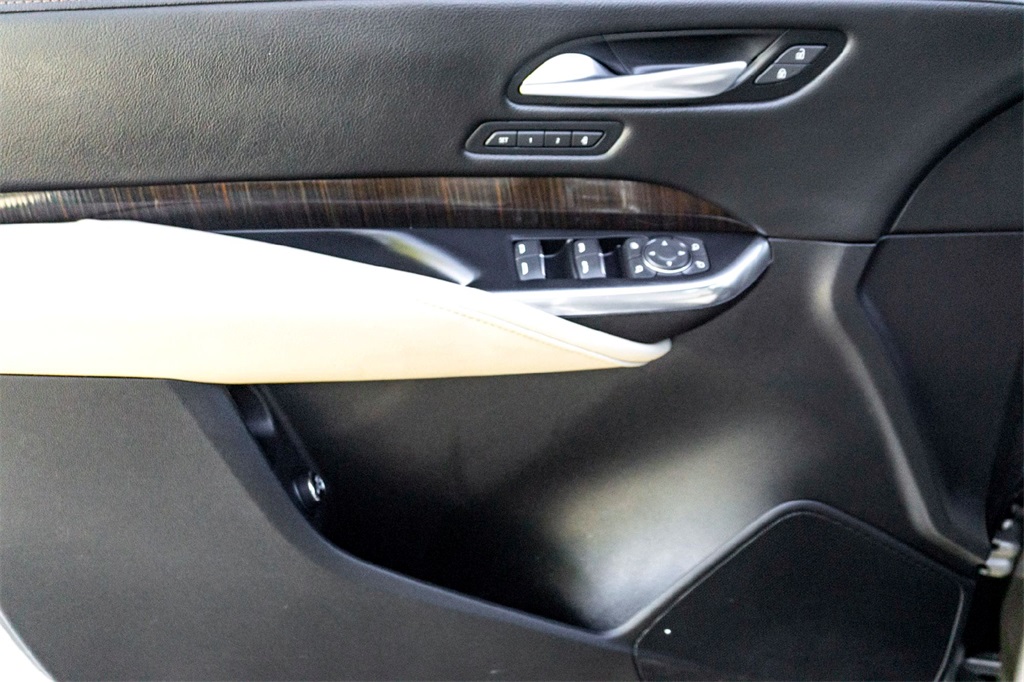 2025 Cadillac XT4 Premium Luxury photo 10