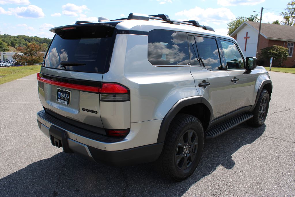 2024 Lexus GX 550 Overtrail photo 8