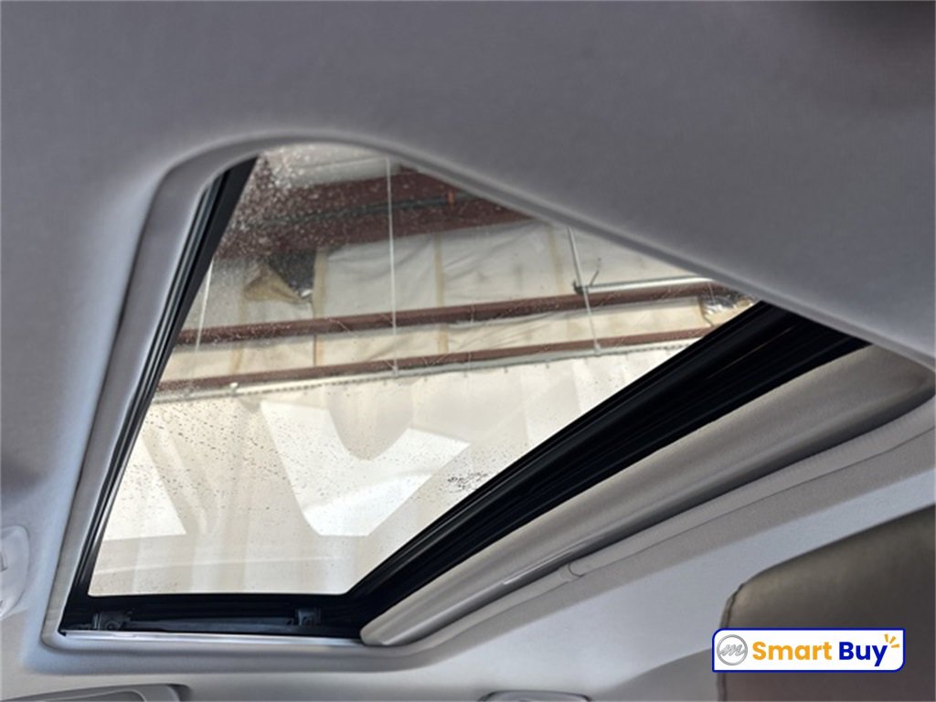 2018 Mazda Mazda3 Touring photo 3