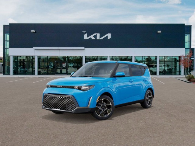 2025 Kia Soul EX's photo