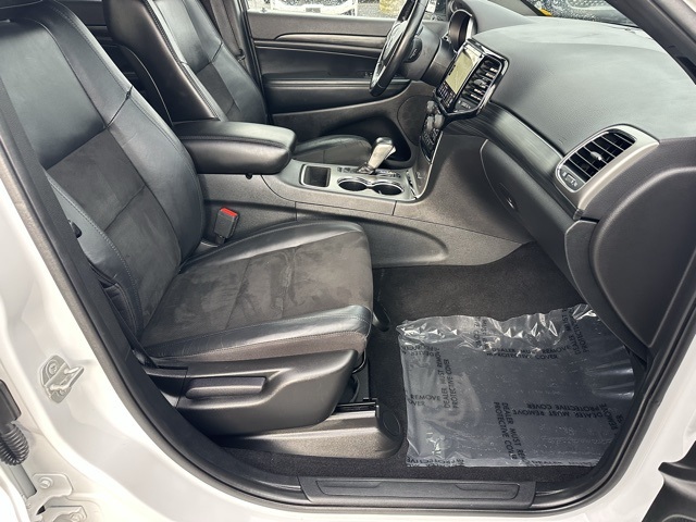 2020 Jeep Grand Cherokee Altitude photo 12