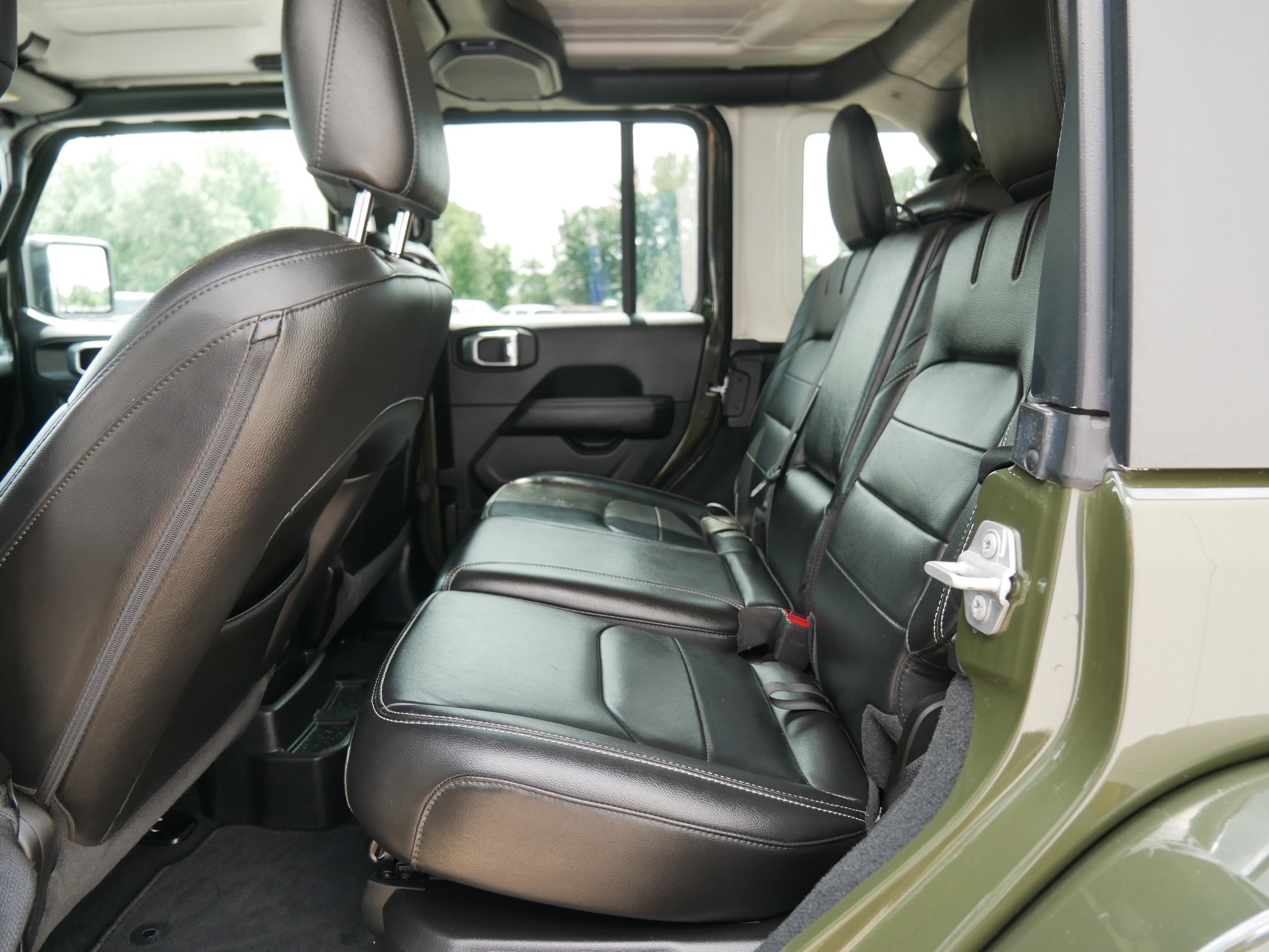 2022 Jeep Wrangler 4xe Unlimited Sahara photo 11