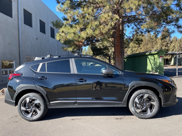 2025 Subaru Crosstrek Limited photo 3