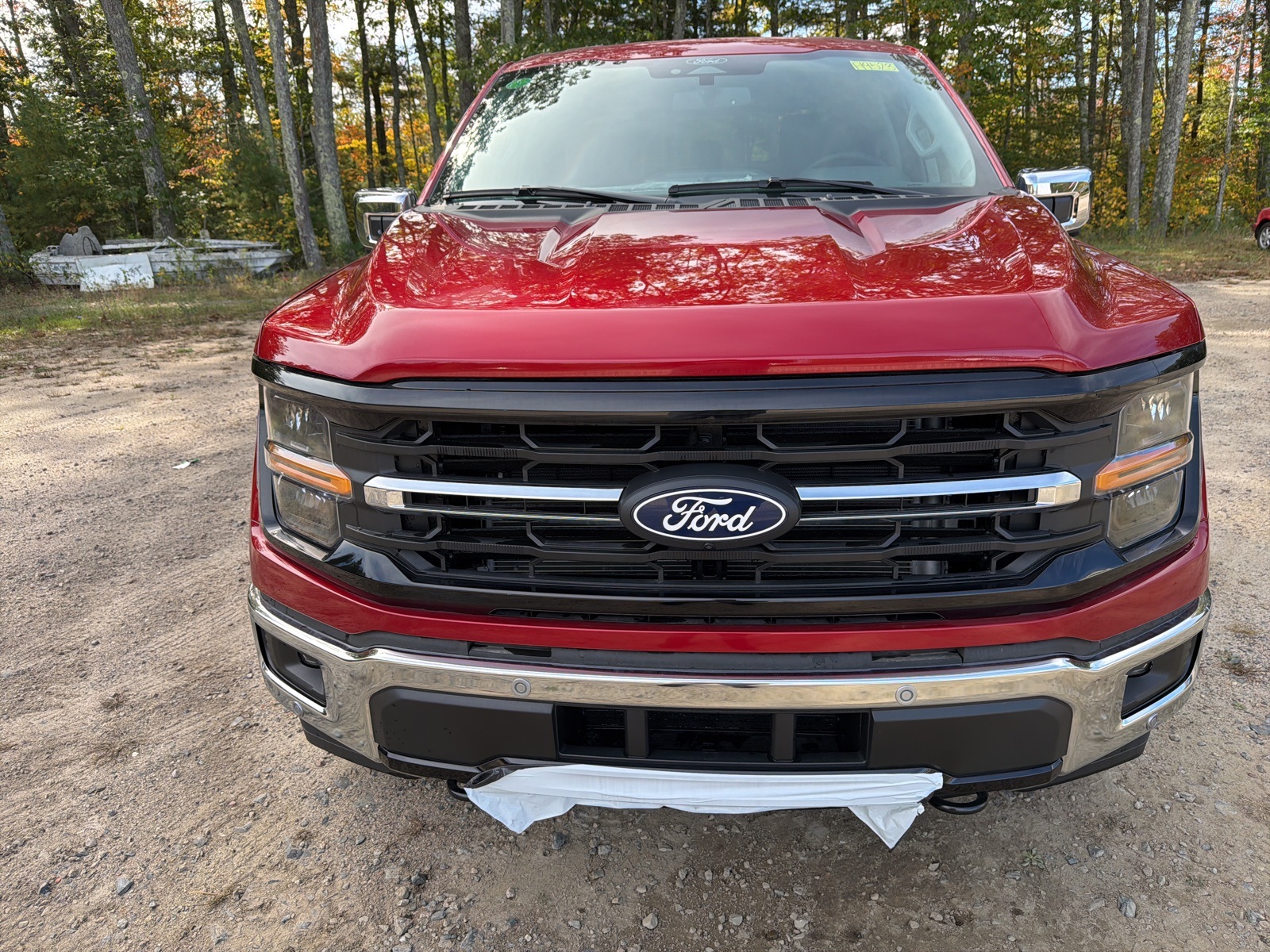 2025 Ford F-150 XLT photo 2