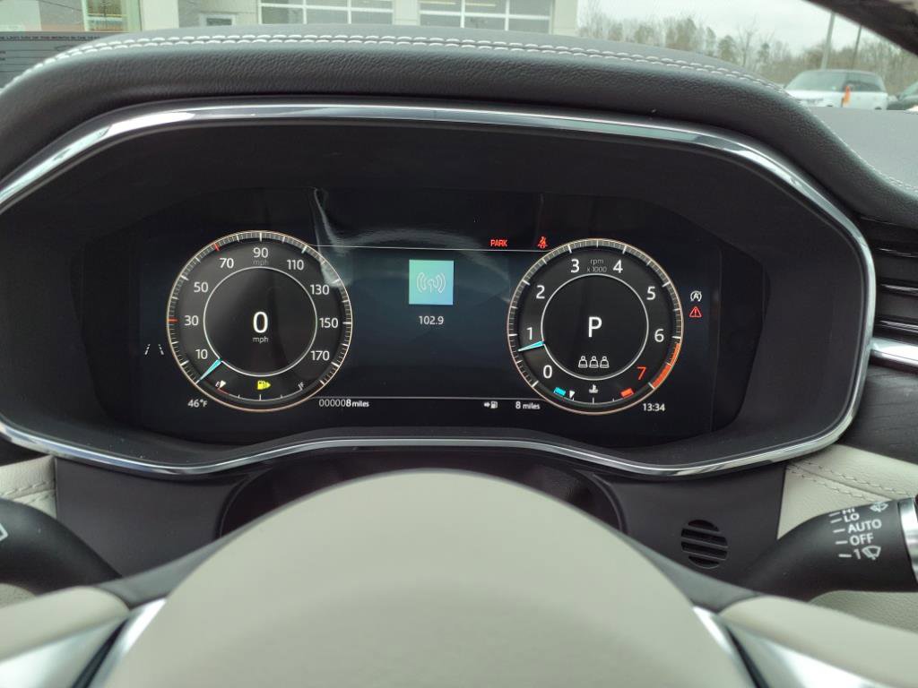 2025 Jaguar F-PACE P250 R-Dynamic S photo 18