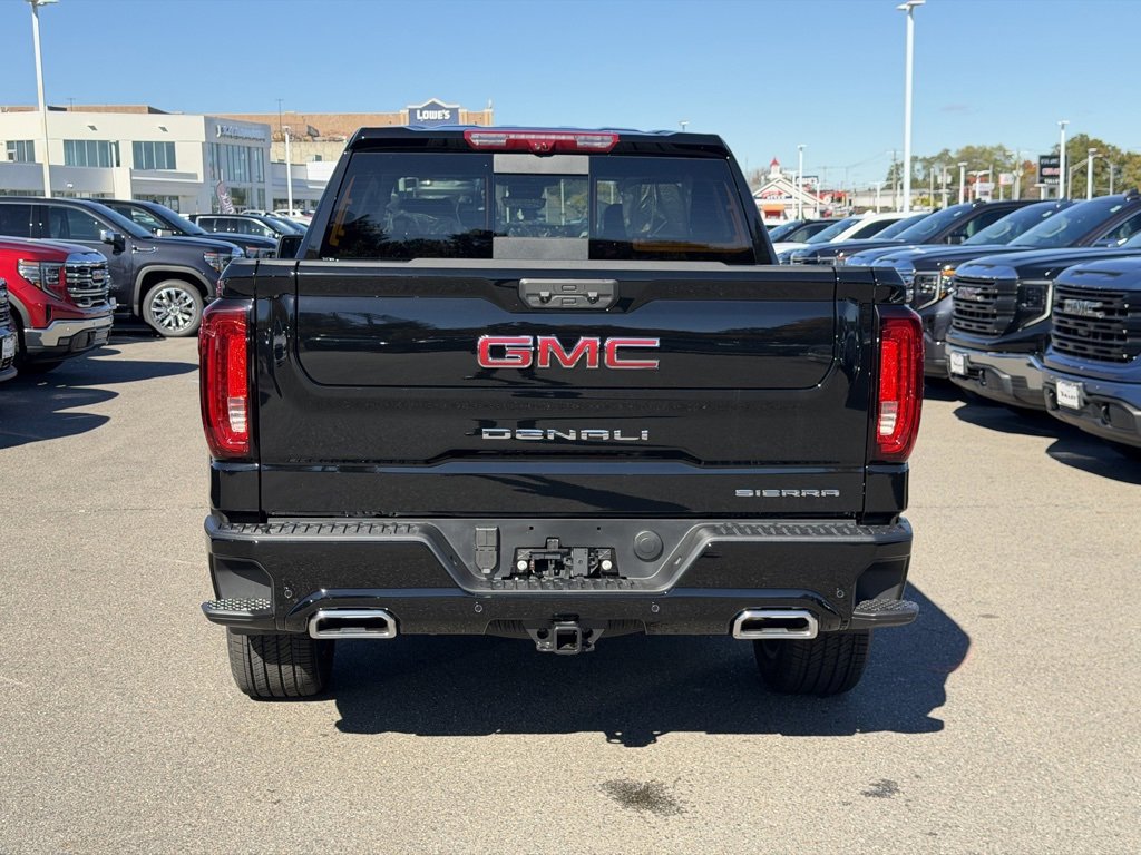 2026 Gmc Sierra 1500 Denali photo 4