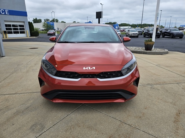 2022 Kia Forte LXS photo 3