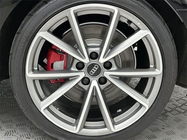 2018 Audi A4 2.0T Premium Plus Quattro photo 2