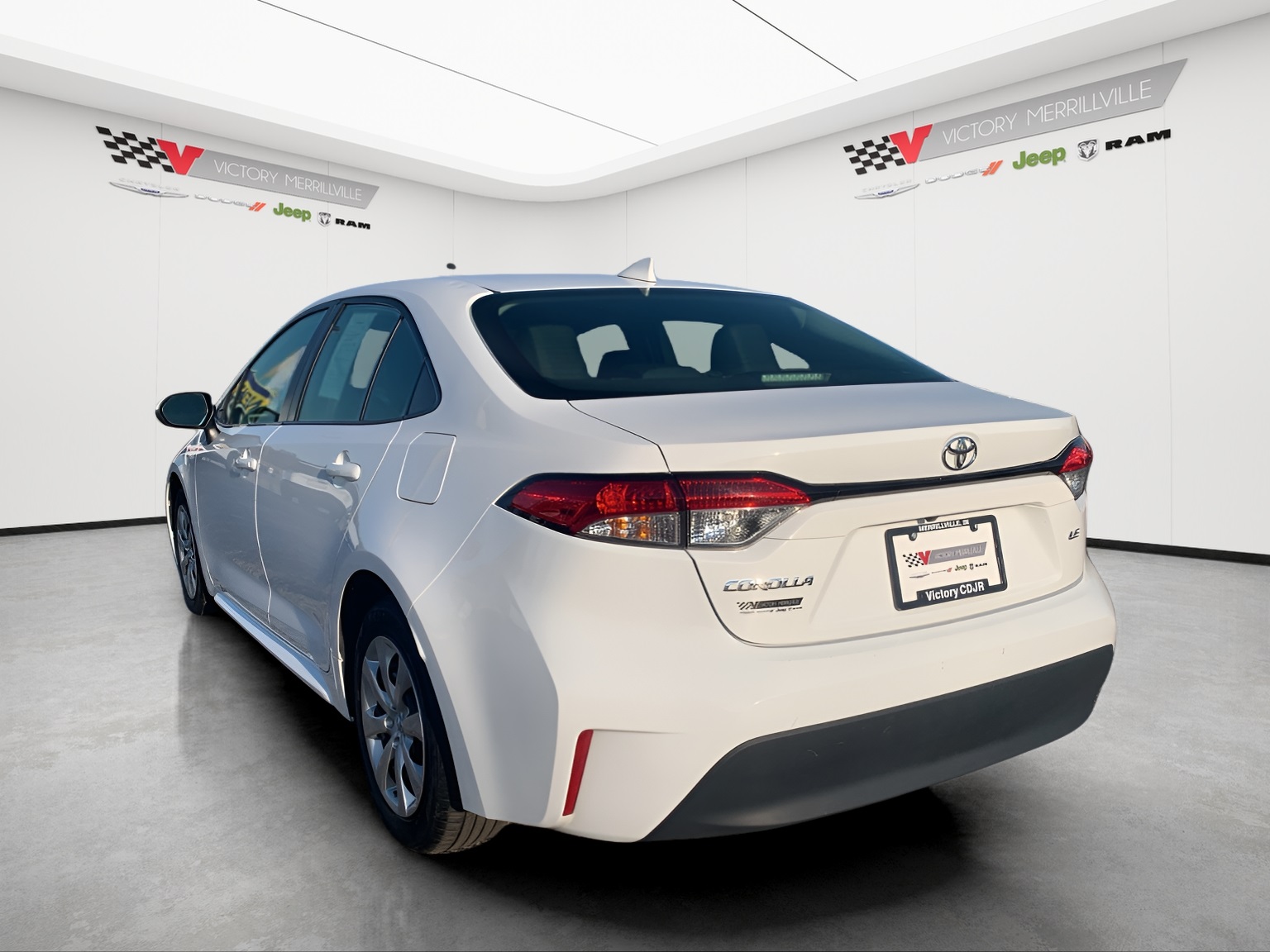 2024 Toyota Corolla LE photo 3