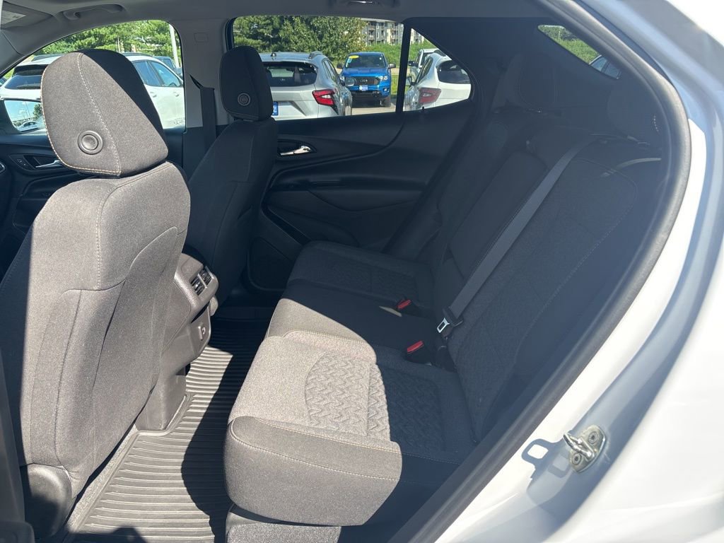 2022 Chevrolet Equinox LT photo 14