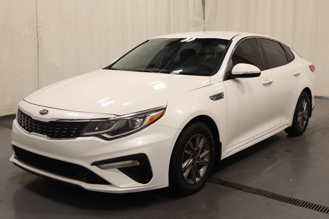 2020 Kia Optima LX photo 5