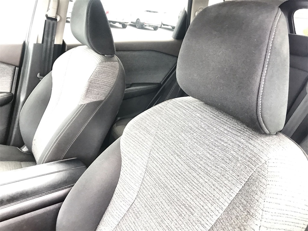2023 Nissan Rogue SV photo 11