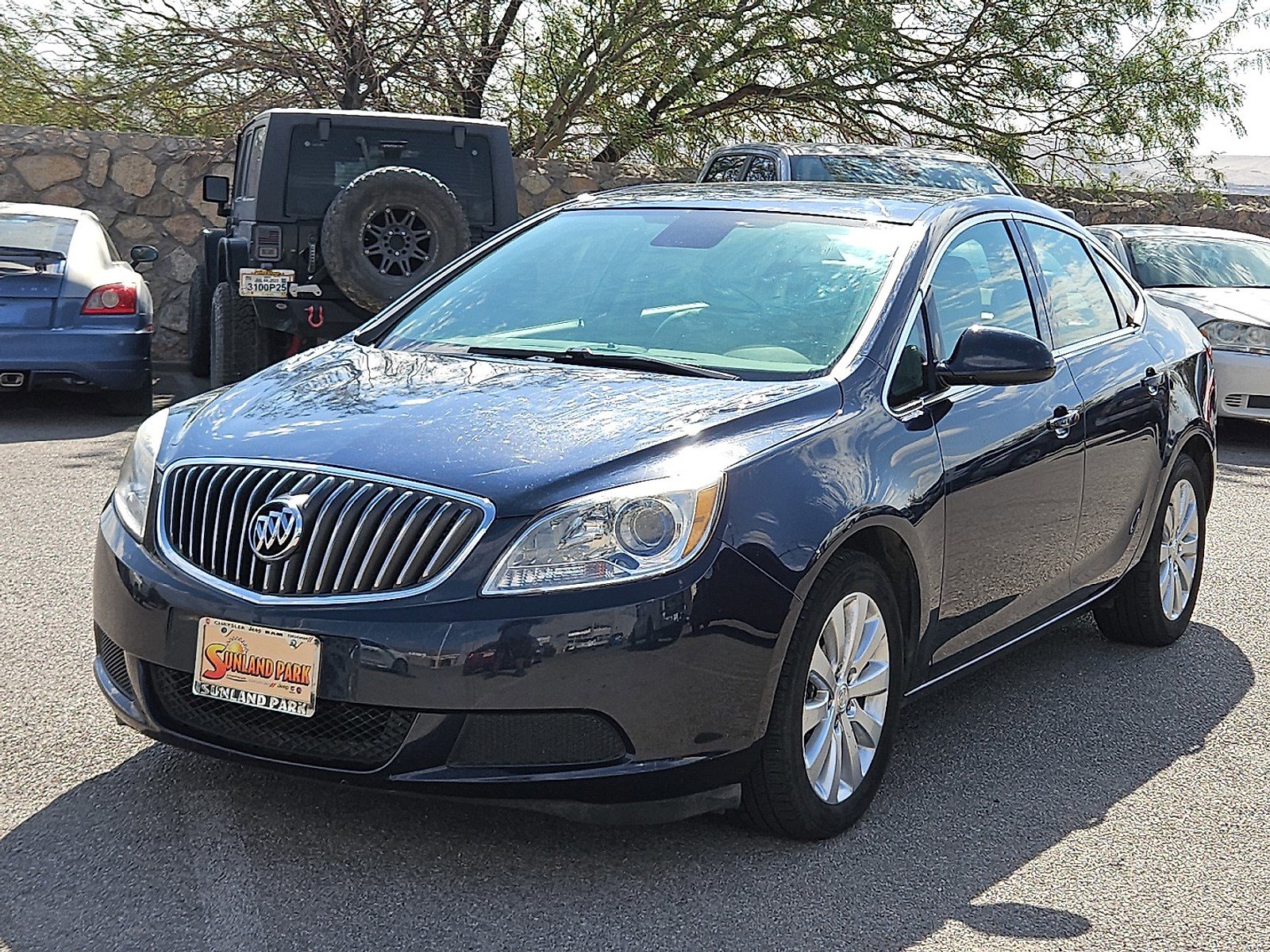 2015 Buick Verano Base photo 2