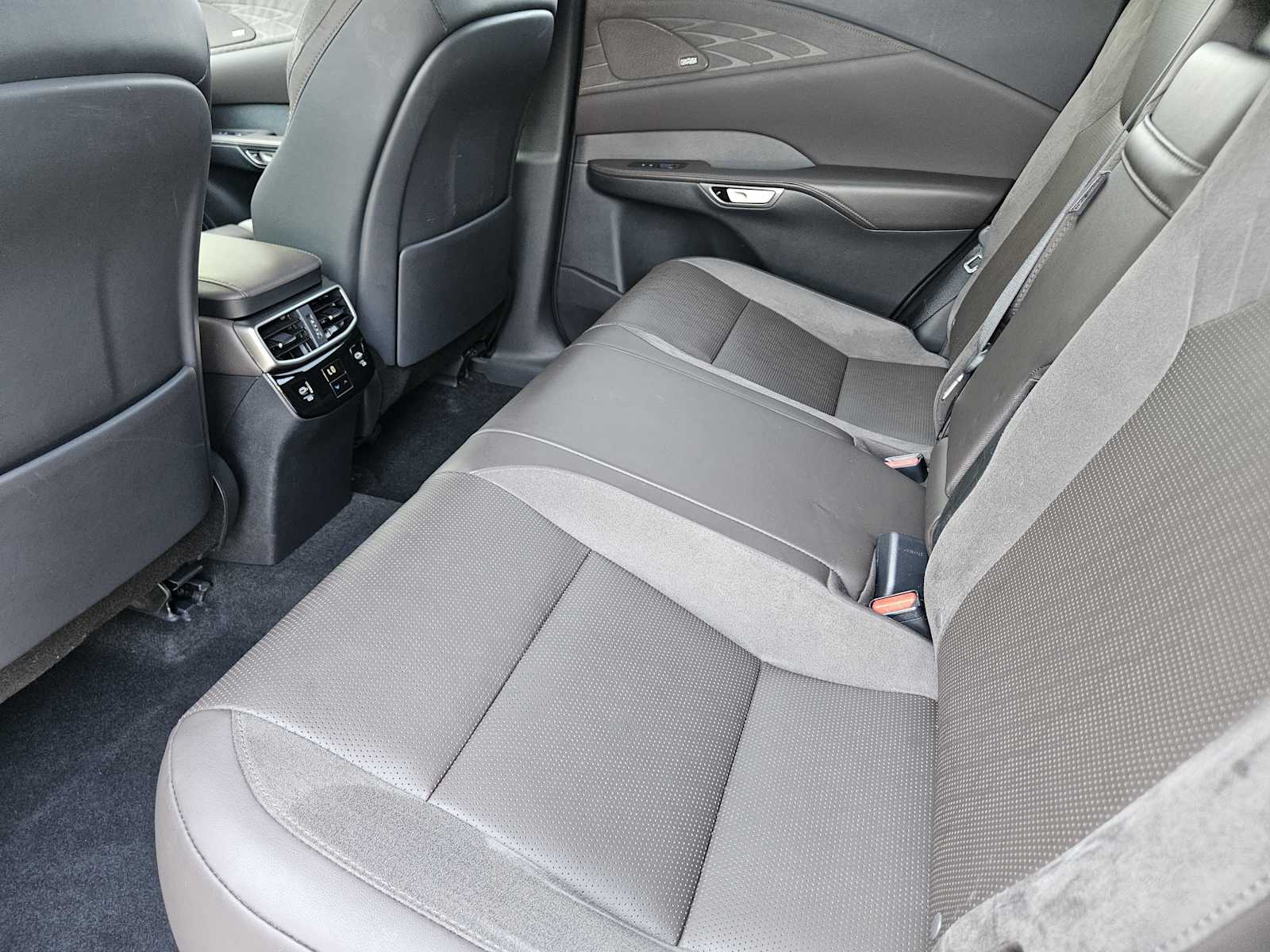 2023 Lexus RX 350 Luxury photo 21