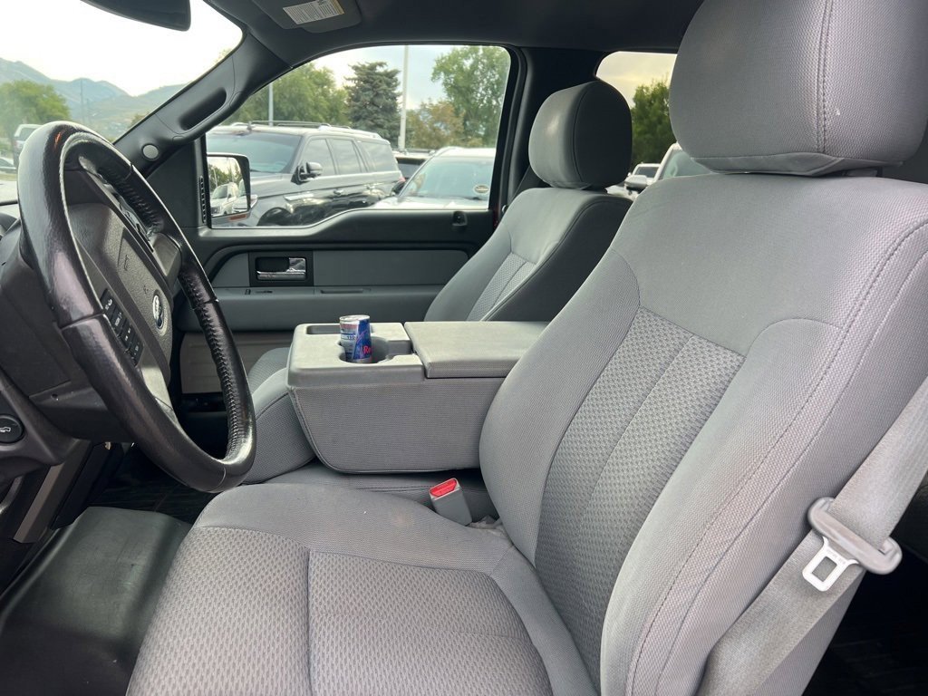 2013 Ford F-150 XLT photo 14