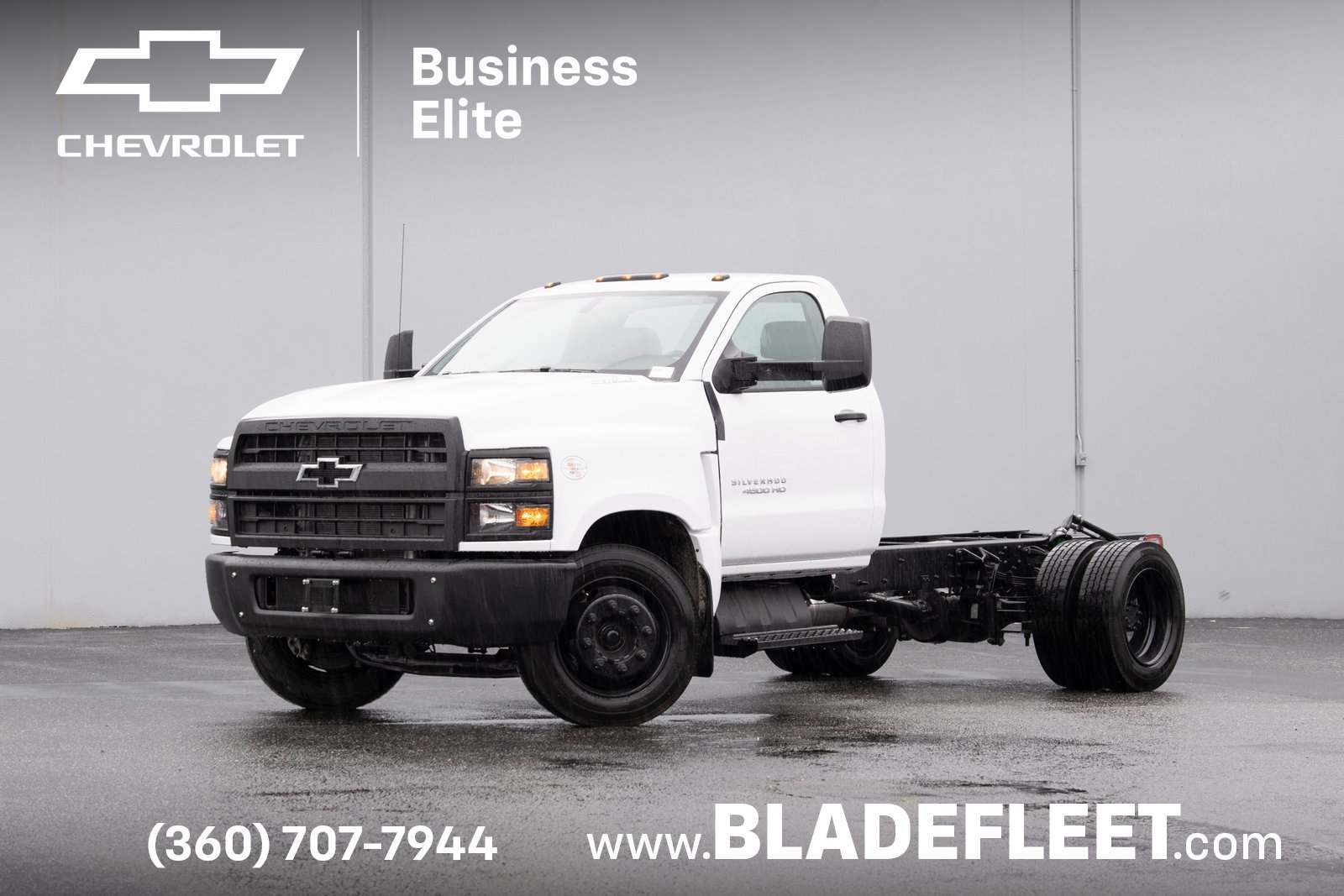 2024 Chevrolet Silverado 4500 Medium Duty Chassis Cab Work Truck's photo