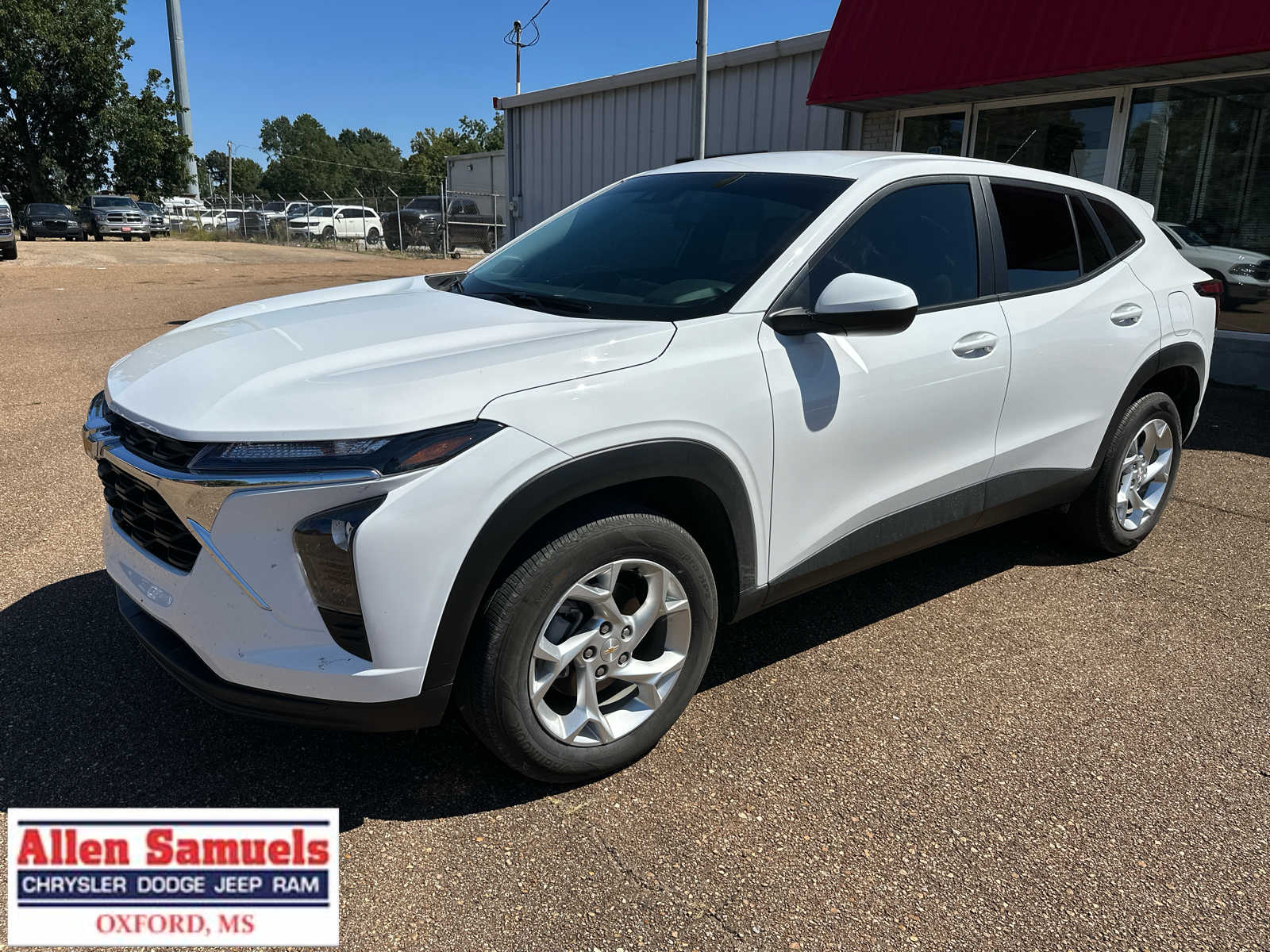 2025 Chevrolet Trax LS's photo