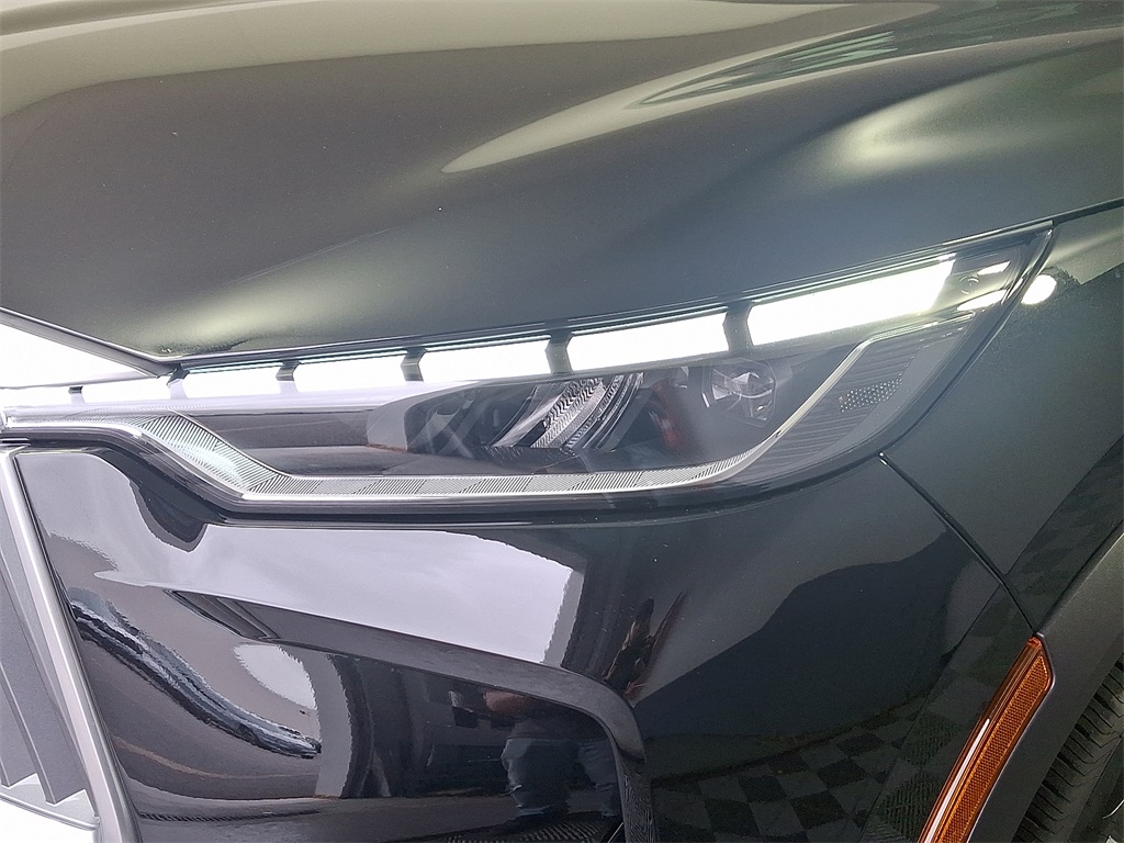 2026 Infiniti QX60 Luxe AWD photo 8