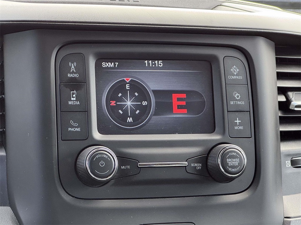 2019 Ram 1500 Tradesman photo 17
