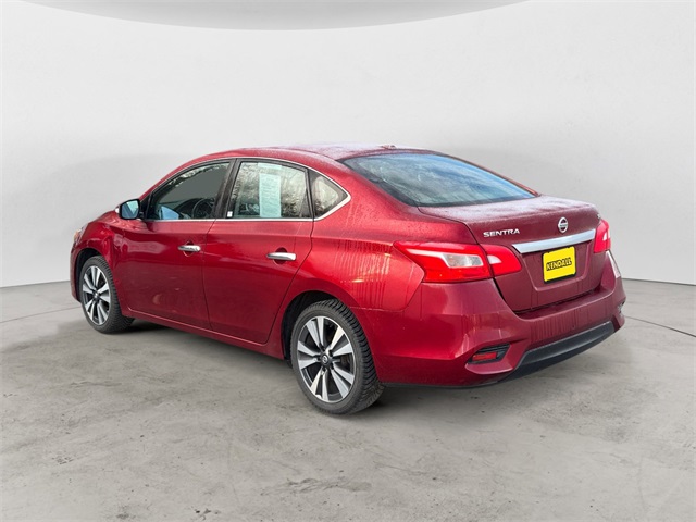 2018 Nissan Sentra SL photo 3