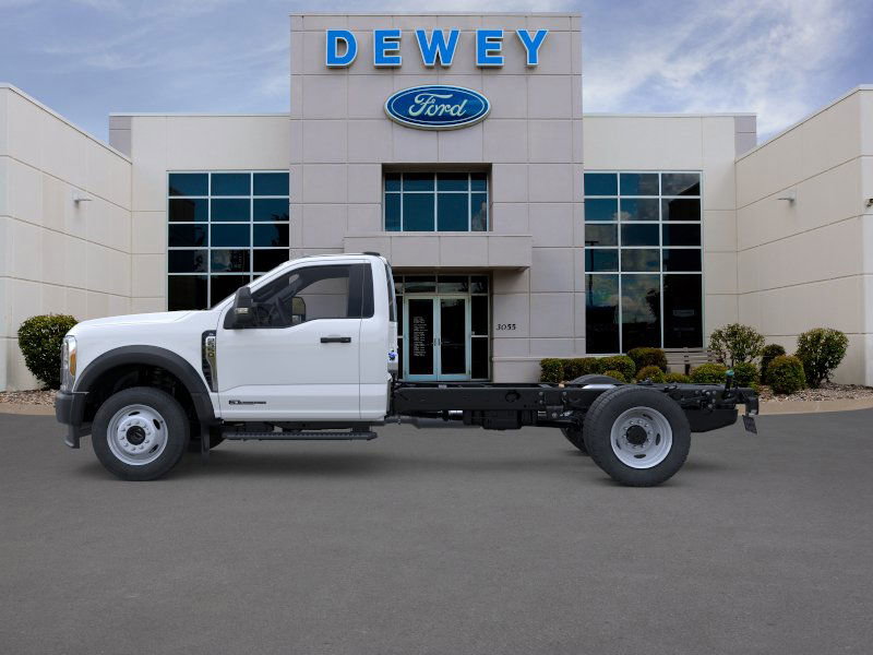 2025 Ford F-550 XL photo 3