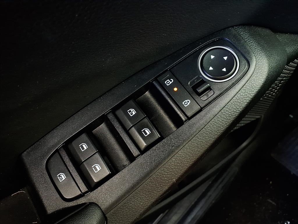 2024 Kia Seltos EX photo 24