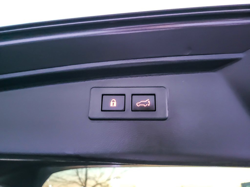 2023 SUBARU OUTBACK - Image 18