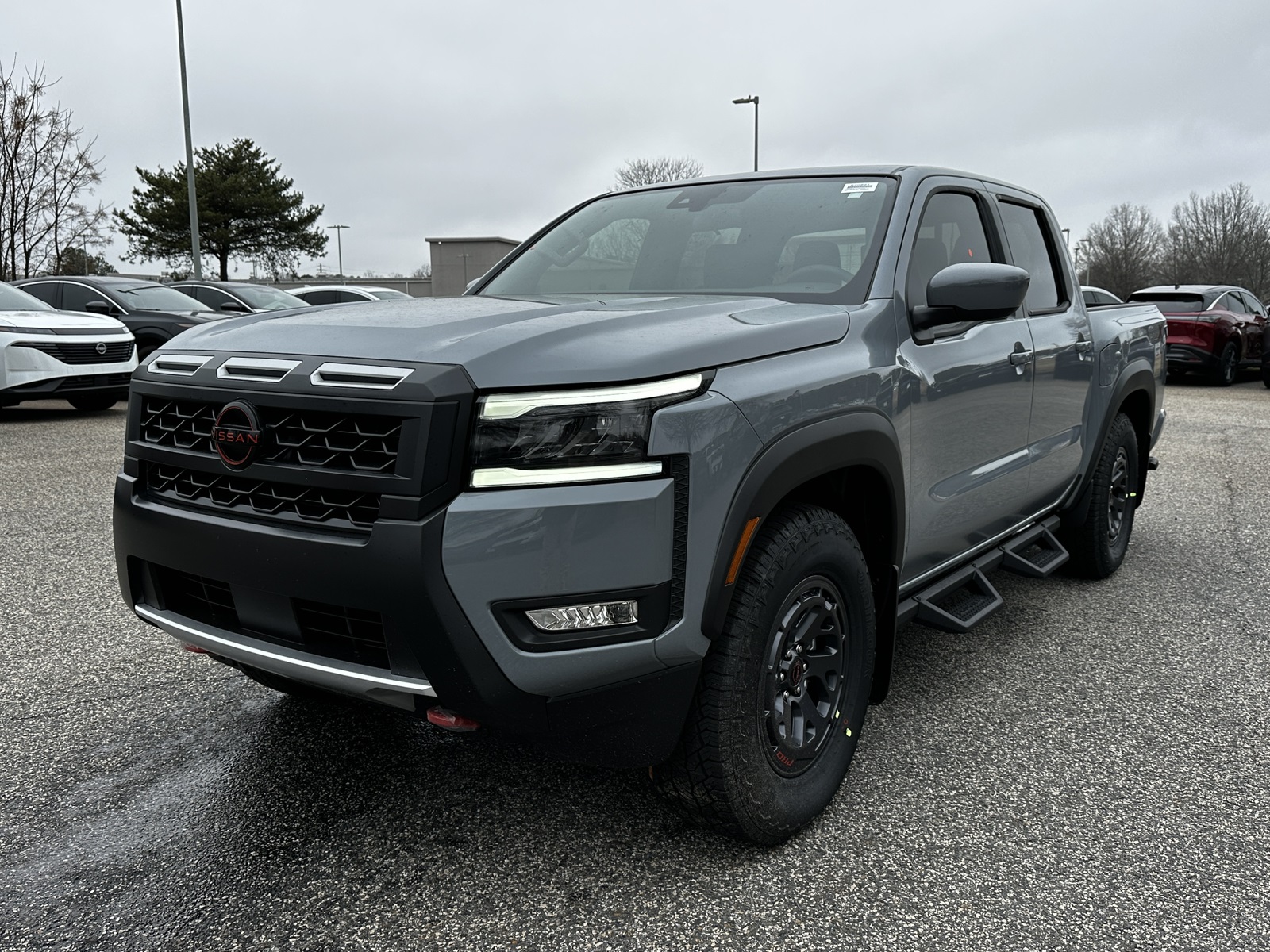 2026 Nissan Frontier PRO-X's photo