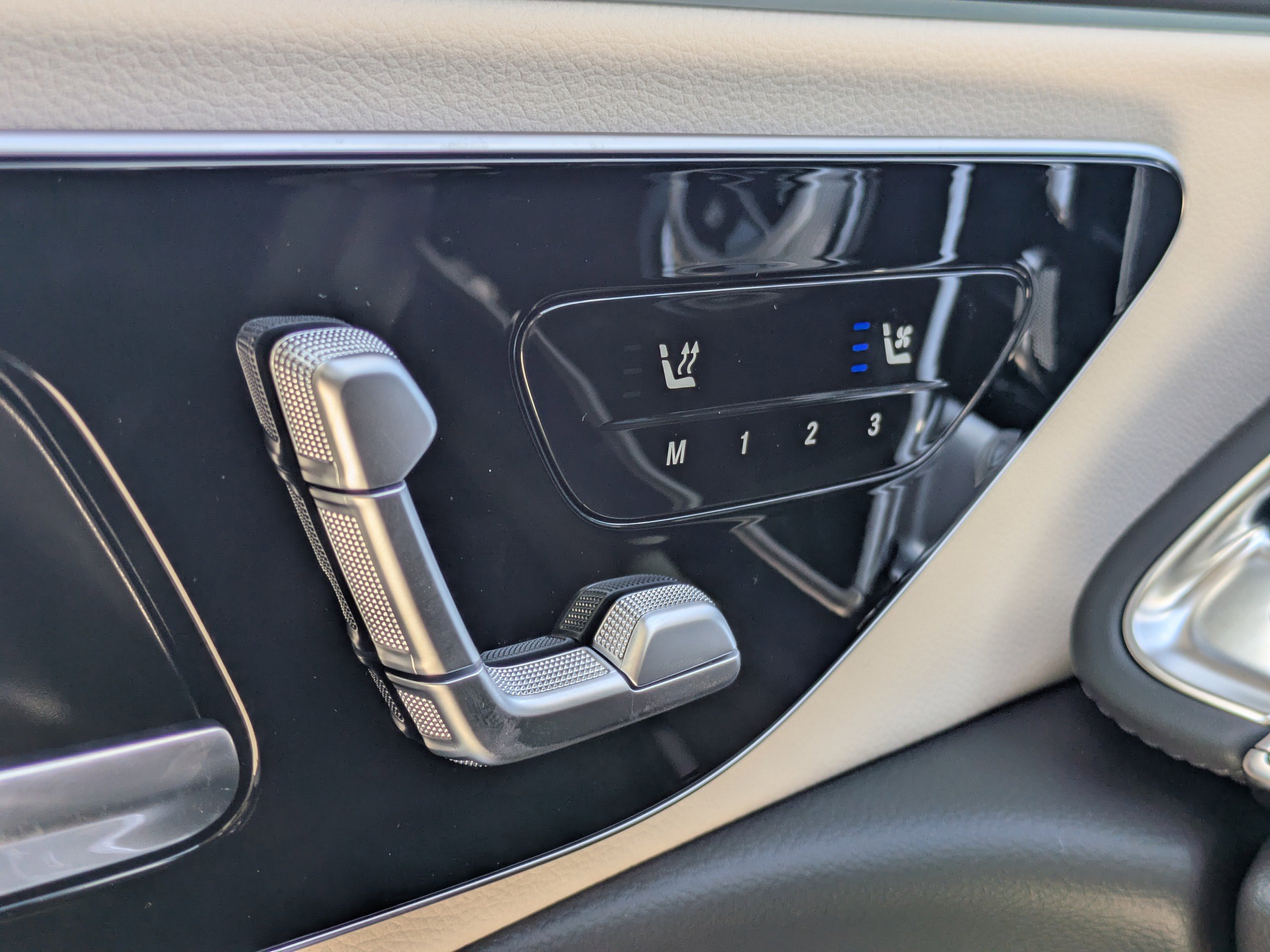 2026 Mercedes Benz E 350 photo 12