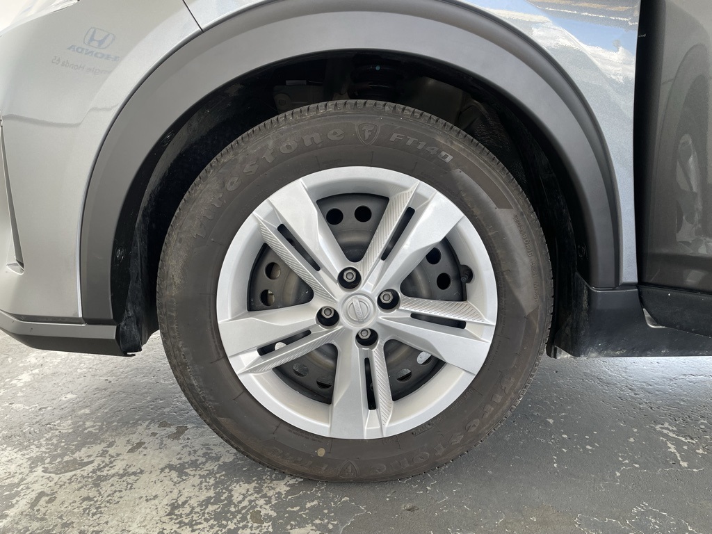 2024 Nissan Kicks S photo 39