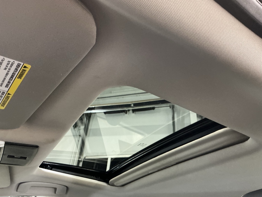 2025 Nissan Altima 2.5 SR photo 4