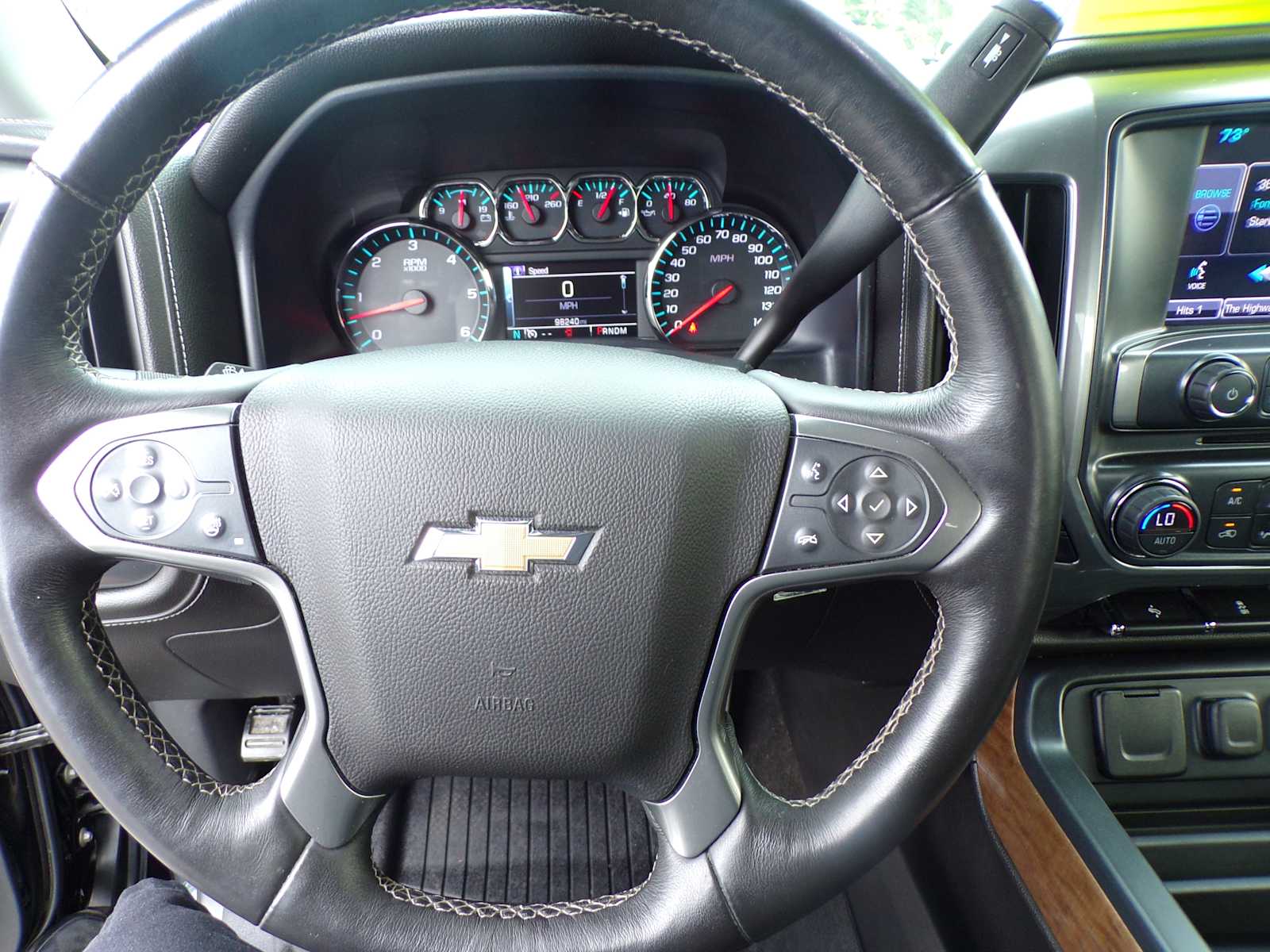 2015 Chevrolet Silverado 1500 LTZ photo 13
