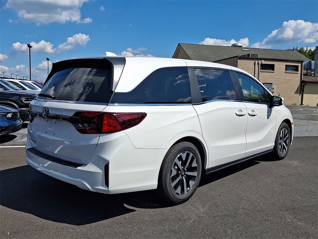 2026 Honda Odyssey EX-L photo 2