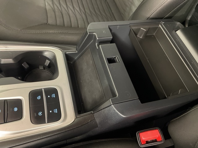 2021 Ford Explorer XLT photo 32