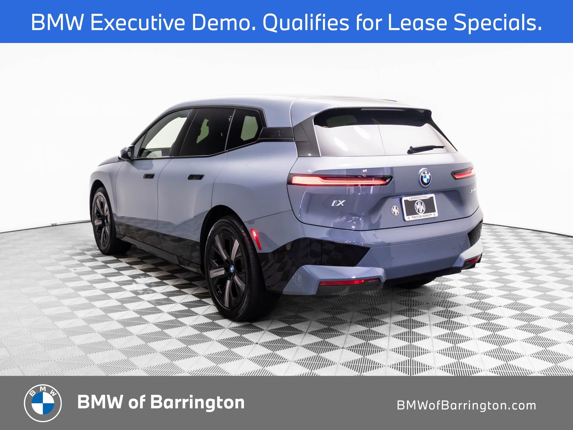 Certified Used 2025 Storm Bay Metallic BMW xDrive50 image 3