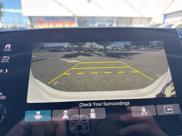 2022 Honda Pilot Touring photo 16