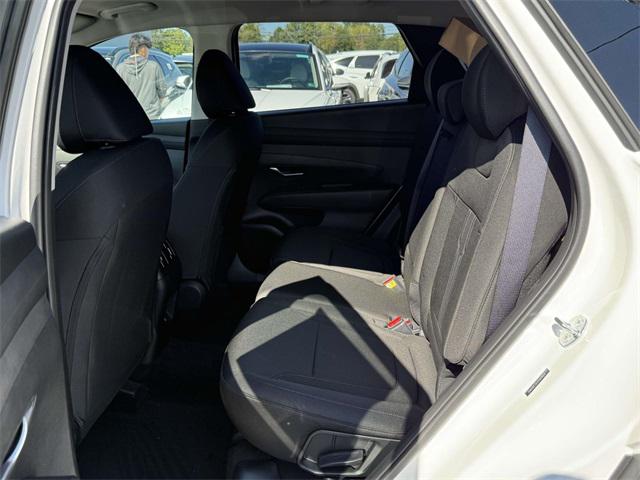 2026 Hyundai Tucson SEL photo 14