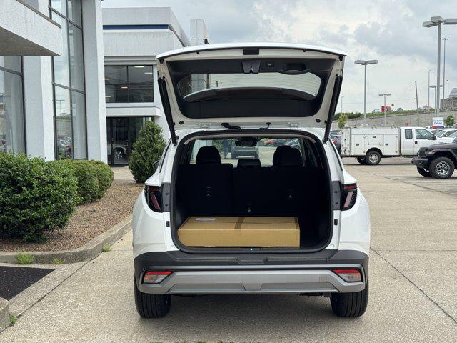 2025 Hyundai Tucson SEL Convenience photo 8