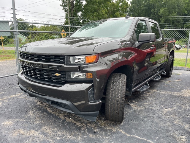 2021 Chevrolet Silverado 1500 Custom photo 2