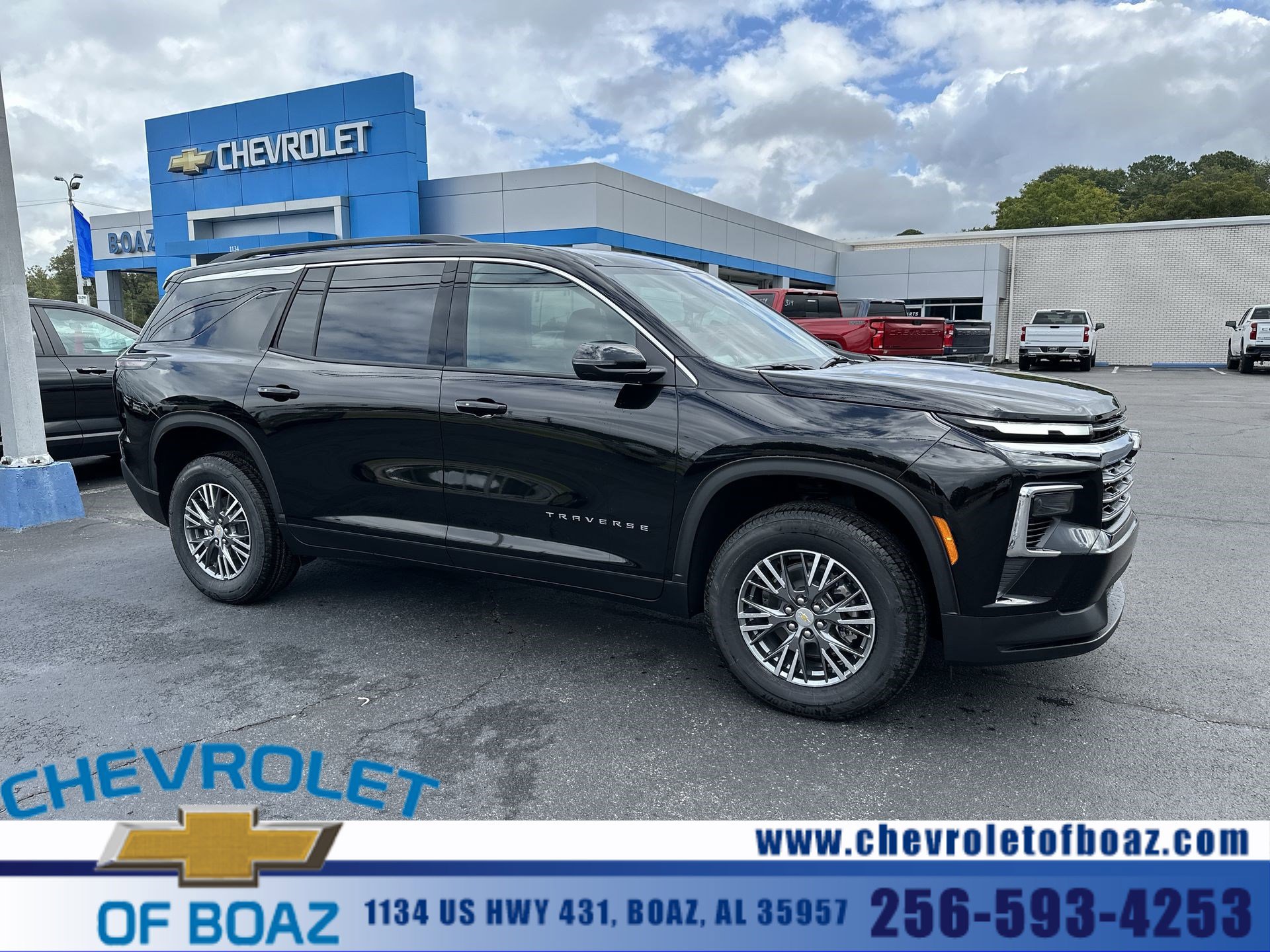 2026 Chevrolet Traverse LT's photo