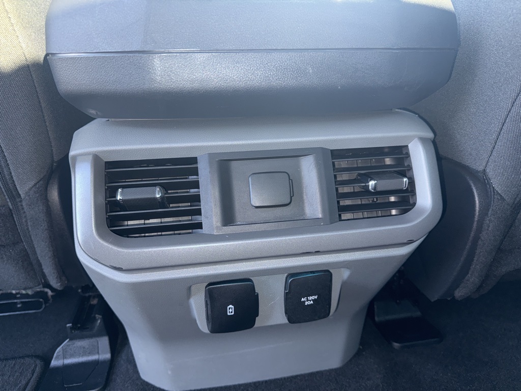 2024 Ford F-150 XLT photo 10