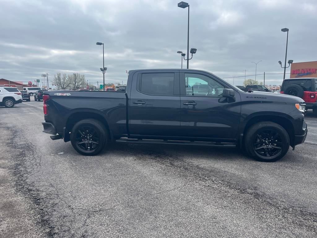 2024 Chevrolet Silverado 1500 RST photo 6