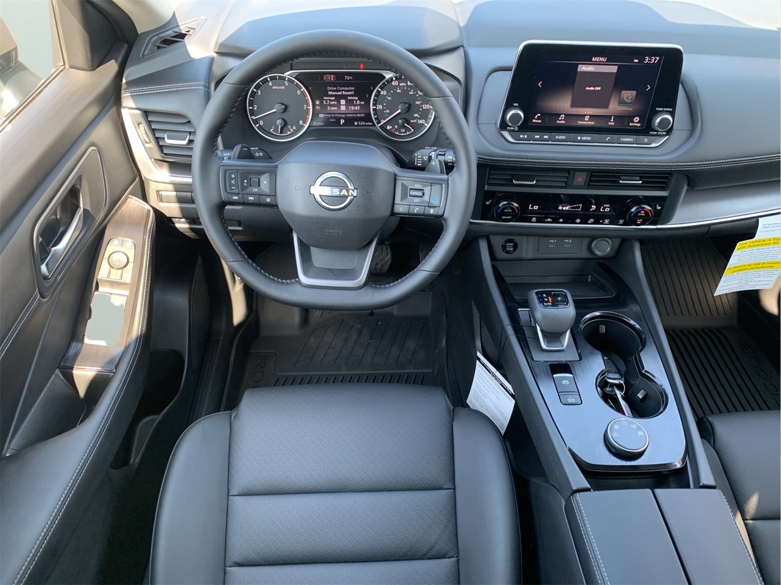 2026 Nissan Rogue SV photo 26