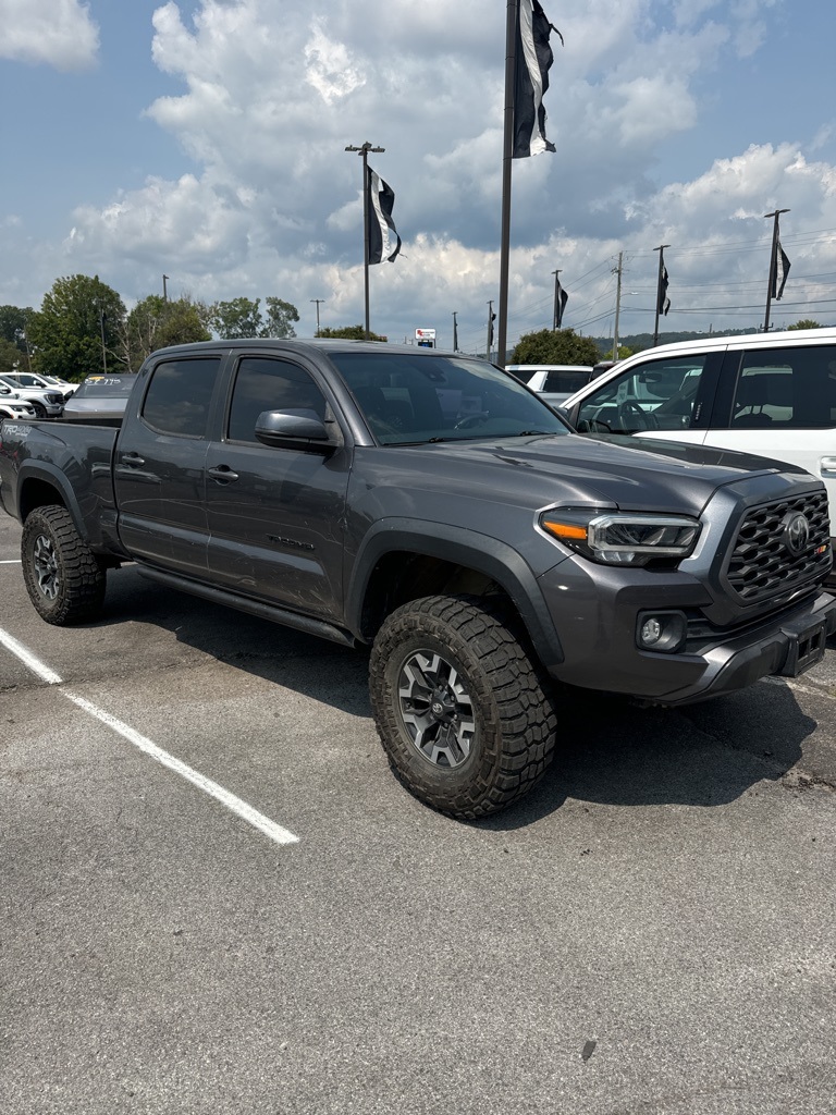2021 Toyota Tacoma SR5 4x4 Long Bed photo 3