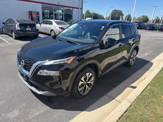2023 Nissan Rogue SV photo 6