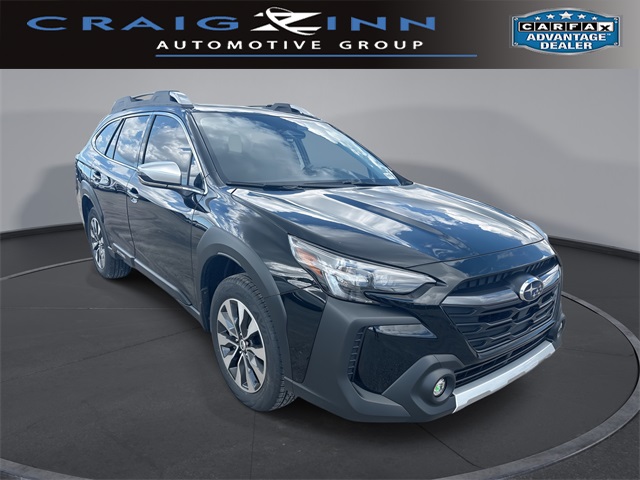2025 Subaru Outback Touring's photo
