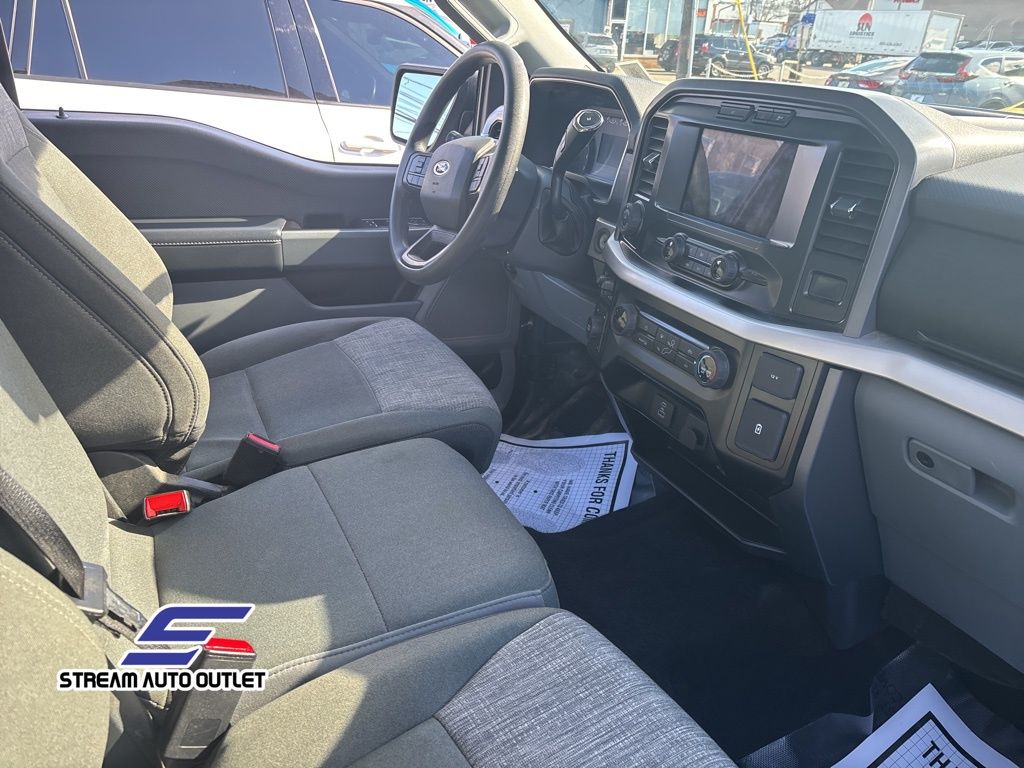 2023 Ford F-150 XLT photo 7