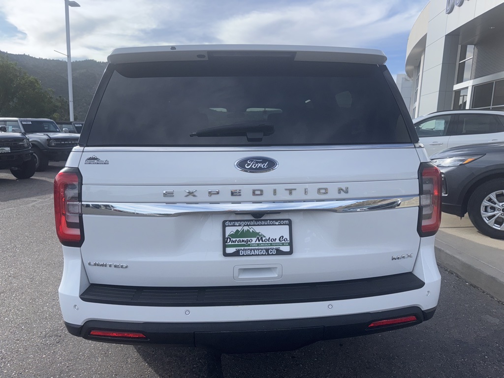 2023 Ford Expedition MAX Limited photo 4