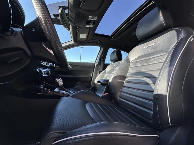 2023 Kia Forte GT-Line photo 12