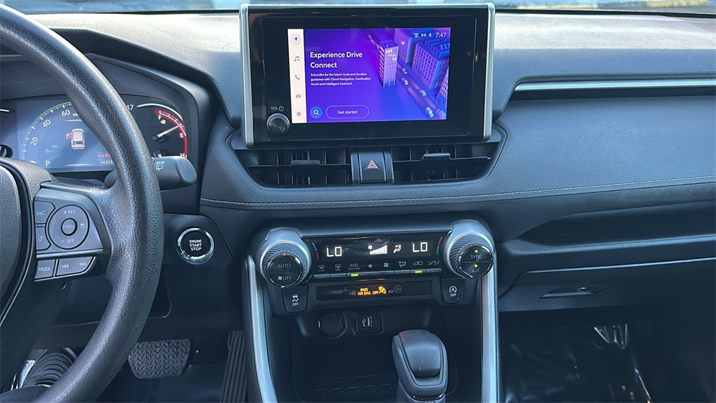 2023 Toyota RAV4 XLE photo 20